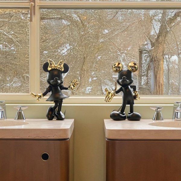 555ccd82-9e46-4dc3-b994-f7de318c9ef4_720x-3