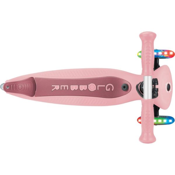 912c5a14-5afa-42eb-b66d-1674b878cb12_720x-4