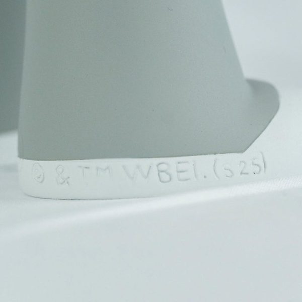 9a1f966e-a25e-4f8b-b9a7-07dfdfdd3982_720x-2