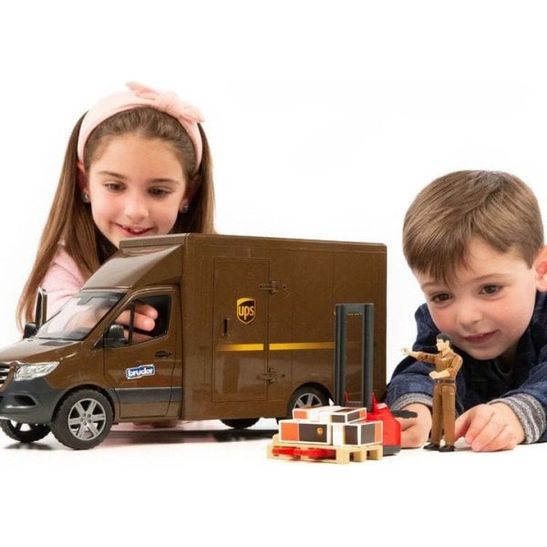 bruder-vehicles-mb-sprinter-ups-truck-30741507604567_720x