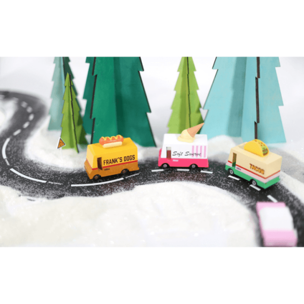 candylab-vehicles-candyvan-hot-dog-van-14864041869399_720x