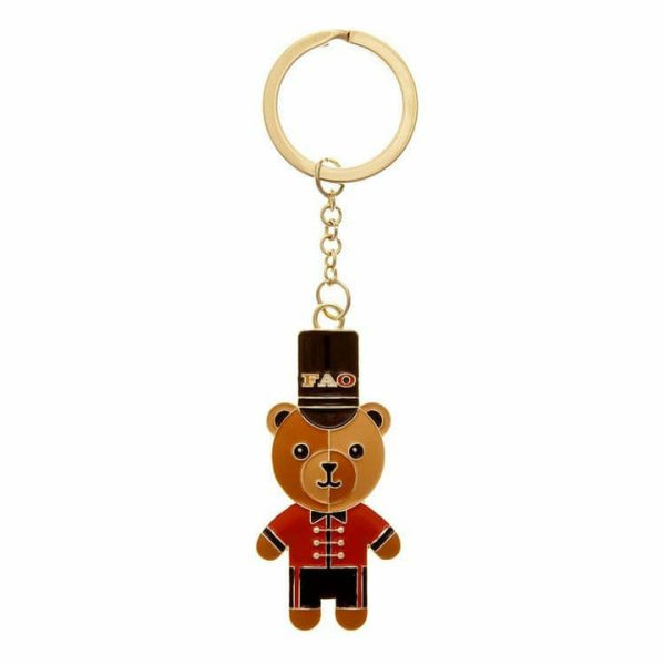 fao-schwarz-souvenirs-soldier-bear-key-ring-14722348548183_720x-4