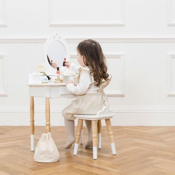 le-toy-van-preschool-dressing-up-vanity-table-stool-31479741022295_720x-1