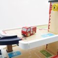 le-toy-van-preschool-fire-rescue-wooden-garage-31480125161559_720x-2
