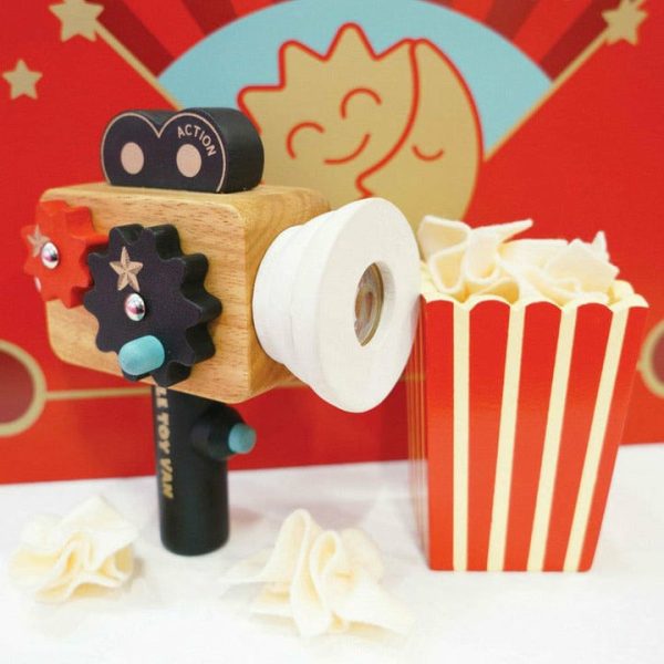le-toy-van-preschool-hollywood-film-camera-14736372793431_720x-4