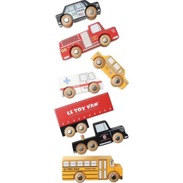 le-toy-van-preschool-new-york-wood-toy-car-set-7-piece-31487189778519_720x-1