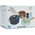 le-toy-van-preschool-pots-pans-kitchen-accessories-32625382064215_720x