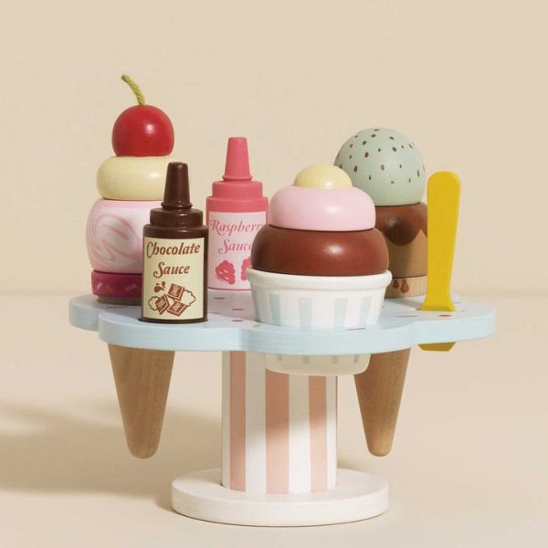 le-toy-van-preschool-wooden-ice-cream-stand-toppings-1153095560_720x-2
