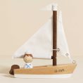 le-toy-van-preschool-wooden-sailing-boat-captain-32563050217559_720x-2