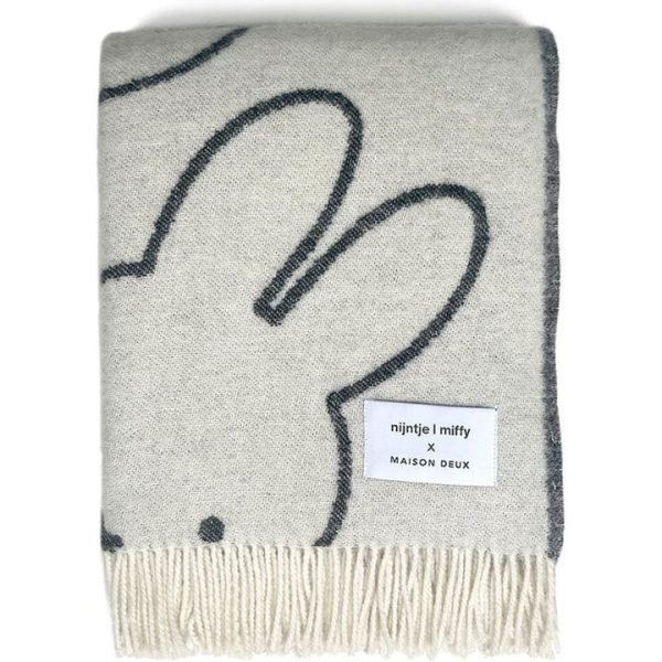 maison-deux-room-decor-miffy-blanket-white-black-31899810103383_720x-1