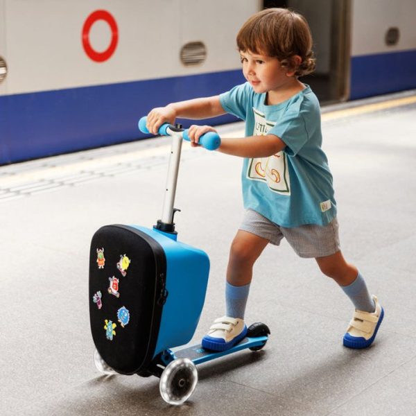 micro-kickboard-outdoor-micro-scooter-luggage-junior-led-patch-play-blue-32481360314455_720x