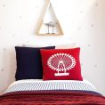 rian-tricot-room-decor-london-eye-pillow-32084936491095_720x-4