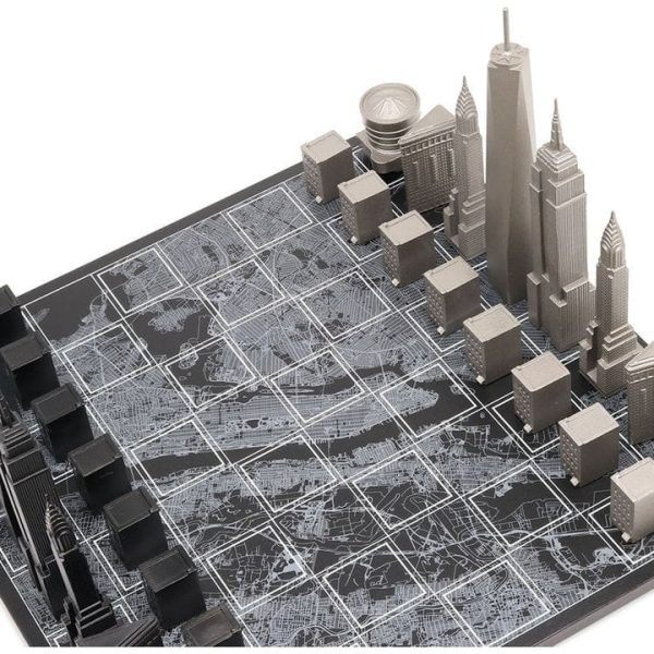 skyline-chess-games-new-york-edition-stainless-steel-chess-set-with-wood-map-board-31579732836439_720x-1